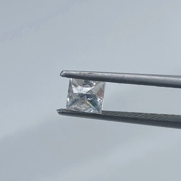 1.07ct GIA Natural Diamond, Colorless, Princess Cut - Picture 6 of 8